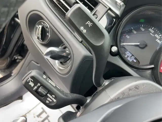 2024 PORSCH MACAN GTS - Photo 23