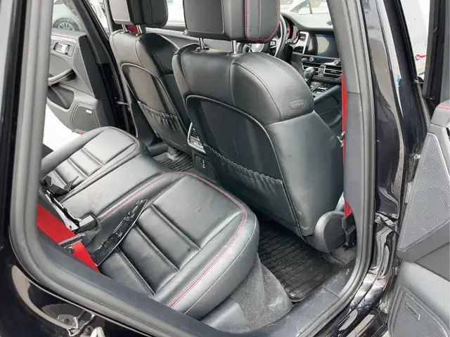 2024 PORSCH MACAN GTS - Photo 29