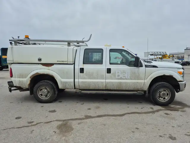 2015 Ford F-250 Super Duty w/Side Airbags/Curtains Delete - Photo 4