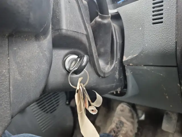 2015 Ford F-250 Super Duty w/Side Airbags/Curtains Delete - Photo 17