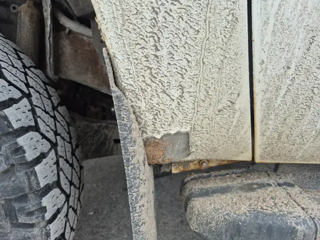 2015 Ford F-250 Super Duty w/Side Airbags/Curtains Delete - Photo 19