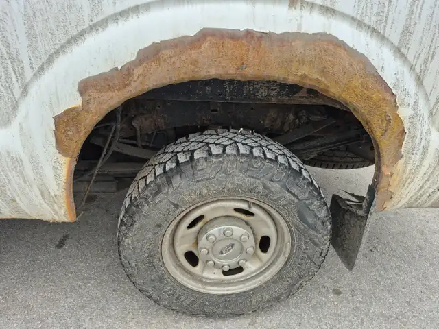 2015 Ford F-250 Super Duty w/Side Airbags/Curtains Delete - Photo 22