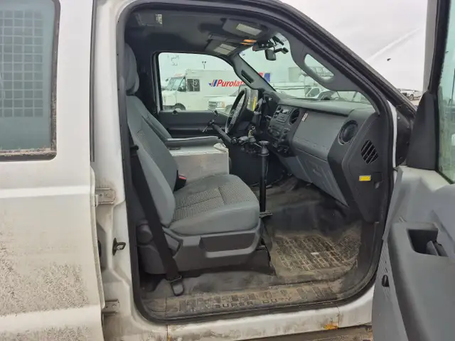 2015 Ford F-250 Super Duty w/Side Airbags/Curtains Delete - Photo 30
