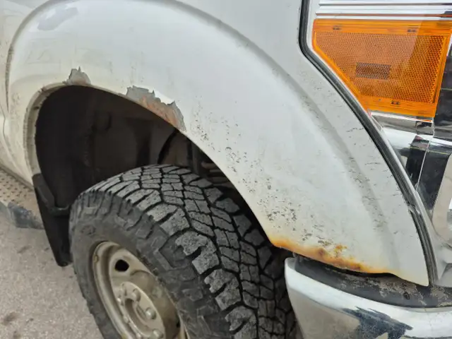 2015 Ford F-250 Super Duty w/Side Airbags/Curtains Delete - Photo 32