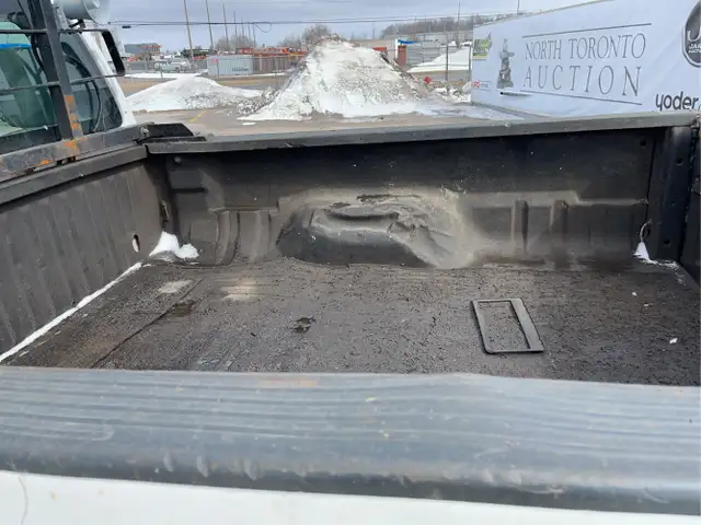 2014 Ford F-350 Super Duty - Photo 17