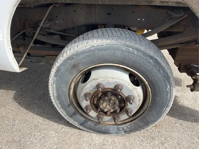 2014 Ford F-350 Super Duty - Photo 22