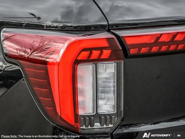 2026 Ford Explorer ST - Photo 12