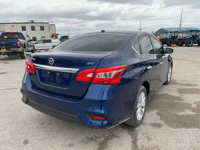 2019 Nissan Sentra - Photo 4