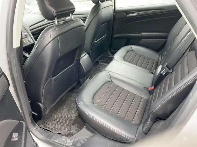 2018 Ford Fusion - Photo 14