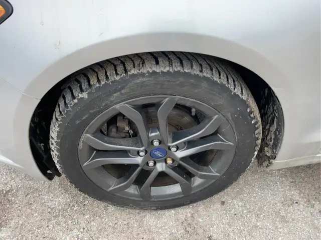 2018 Ford Fusion - Photo 23