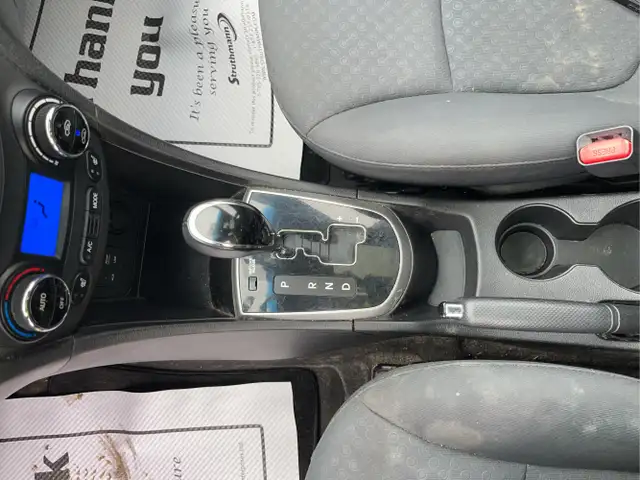 2014 Hyundai ACCENT - Photo 17