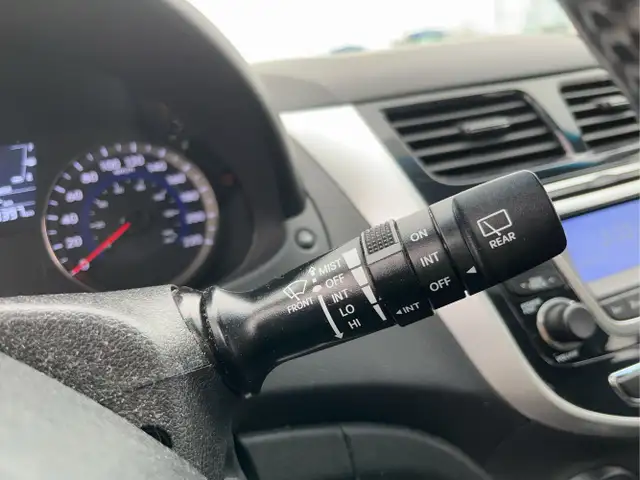 2014 Hyundai ACCENT - Photo 20