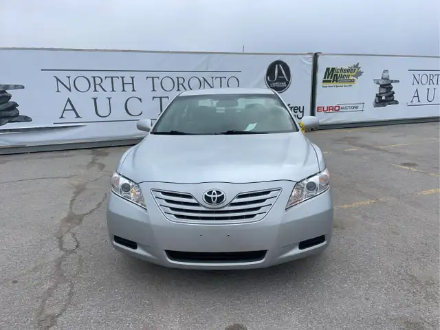 2007 Toyota Camry - Photo 2