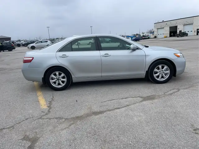 2007 Toyota Camry - Photo 4