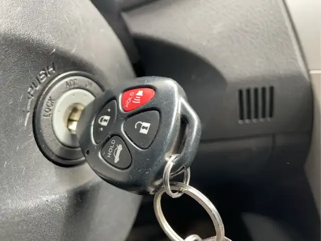 2009 Toyota Corolla - Photo 13