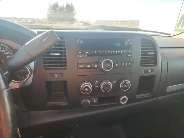 2010 Chevrolet Silverado 1500 - Photo 12