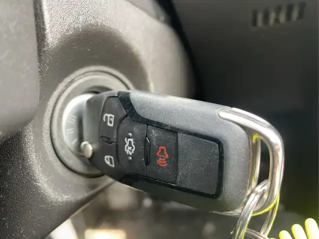 2014 Ford Fusion Hybrid - Photo 13