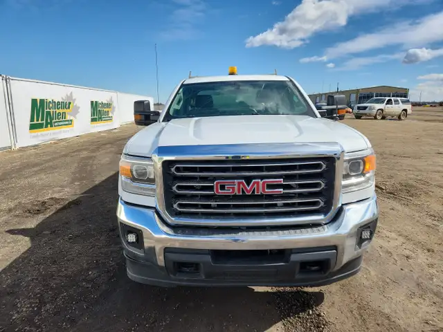 2018 GMC Sierra - Photo 21