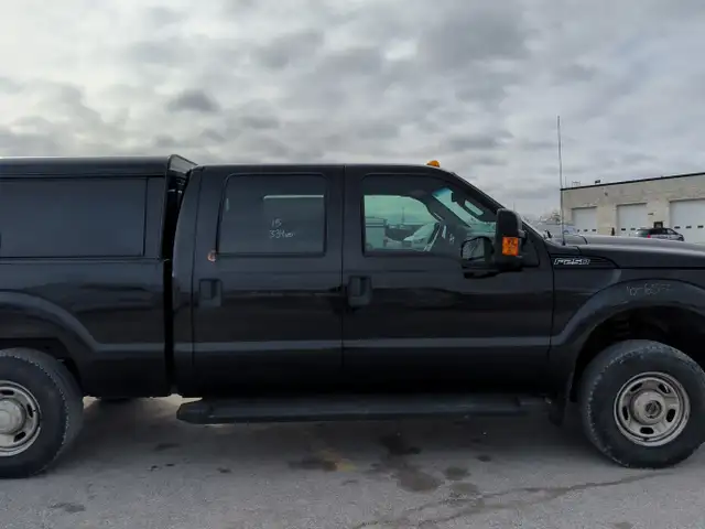 2015 Ford F-250 Super Duty - Photo 4