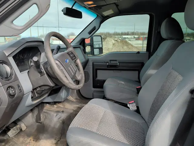 2015 Ford F-250 Super Duty - Photo 8