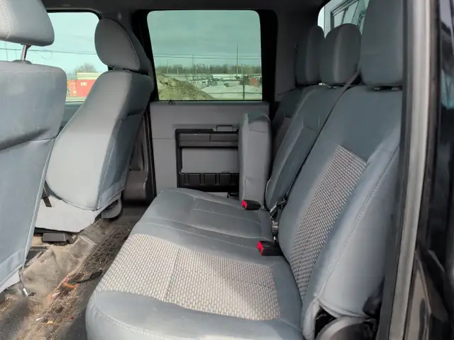 2015 Ford F-250 Super Duty - Photo 14