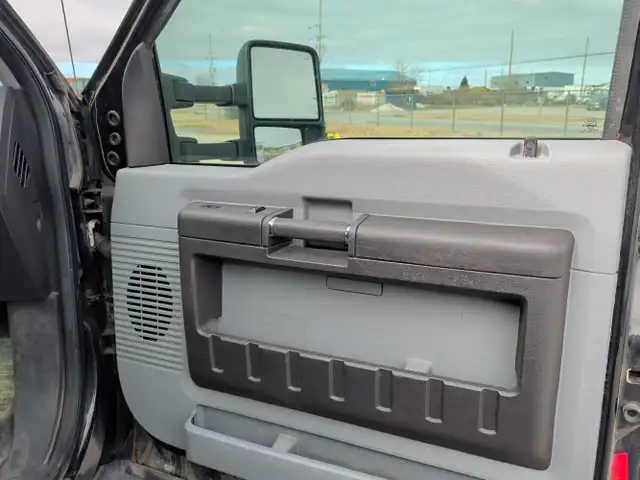 2015 Ford F-250 Super Duty - Photo 16
