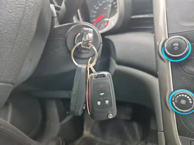 2015 Chevrolet Malibu - Photo 13