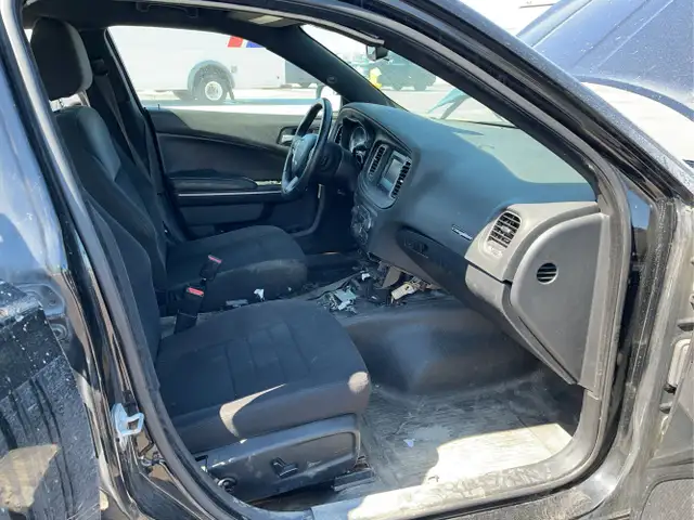 2016 Dodge Charger - Photo 19