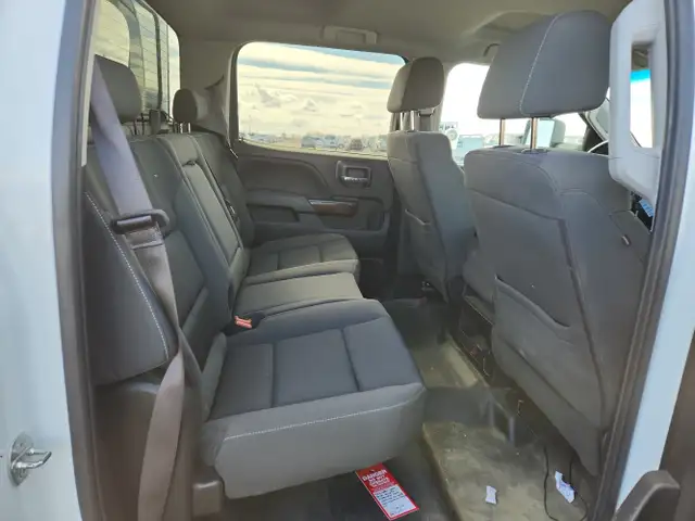 2016 GMC Sierra 2500HD - Photo 19