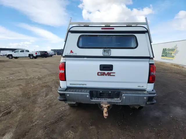 2016 GMC Sierra 2500HD - Photo 23