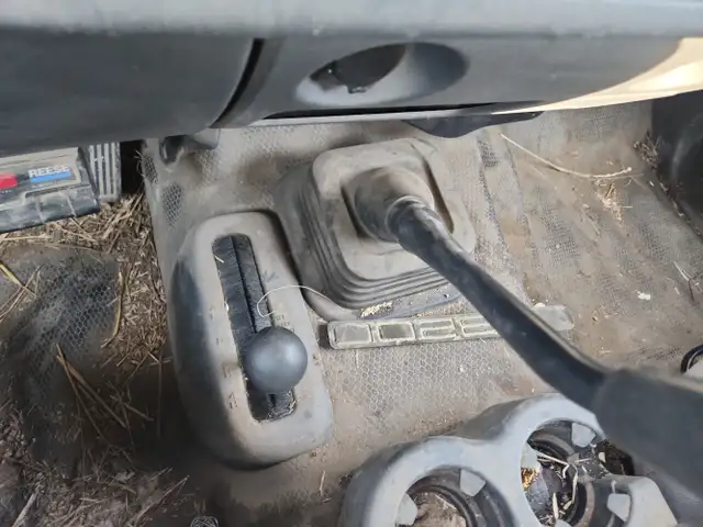 2003 GMC Sierra 3500 - Photo 11