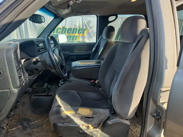 2003 GMC Sierra 3500 - Photo 15