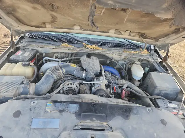 2003 GMC Sierra 3500 - Photo 24