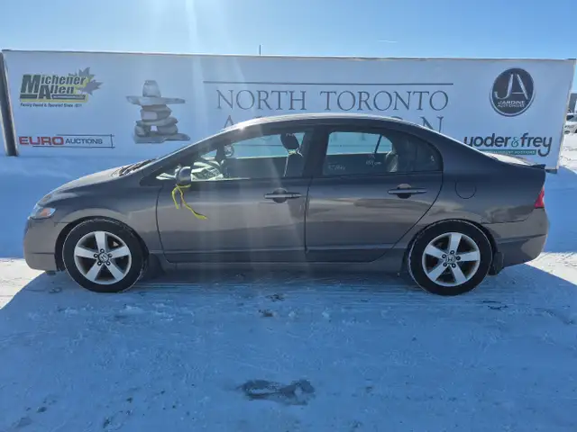 2009 Honda Civic - Photo 2