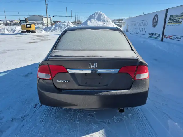 2009 Honda Civic - Photo 4