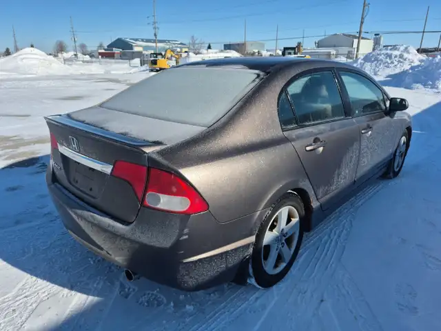2009 Honda Civic - Photo 5