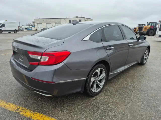 2018 Honda Accord - Photo 5