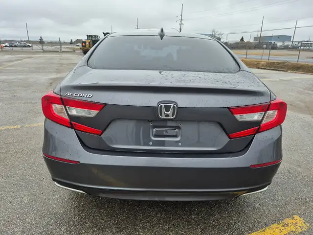 2018 Honda Accord - Photo 6