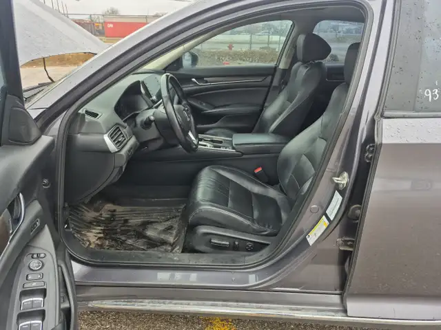 2018 Honda Accord - Photo 10