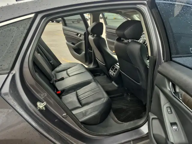 2018 Honda Accord - Photo 26
