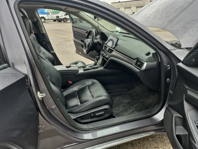 2018 Honda Accord - Photo 27