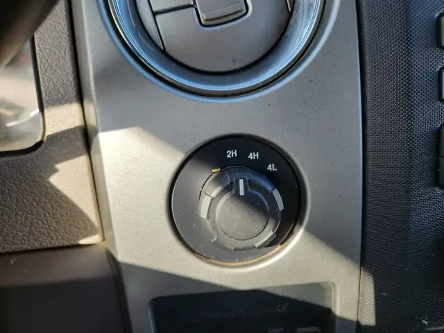 2010 Ford F-150 - Photo 18