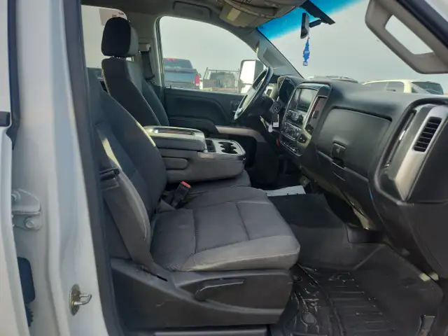 2019 Chevrolet Silverado 3500HD - Photo 17