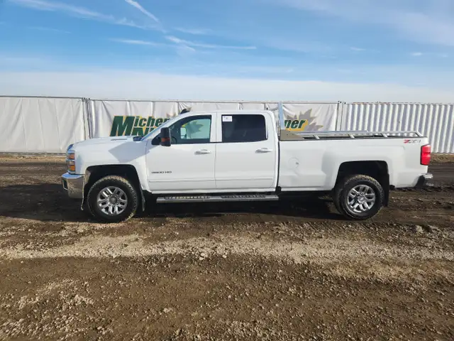2019 Chevrolet Silverado 3500HD - Photo 19