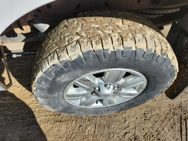 2010 Ford F-150 - Photo 32