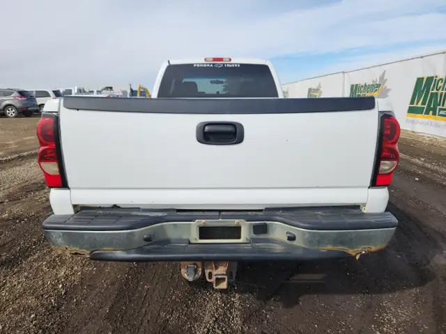 2006 Chevrolet Silverado 2500HD - Photo 7