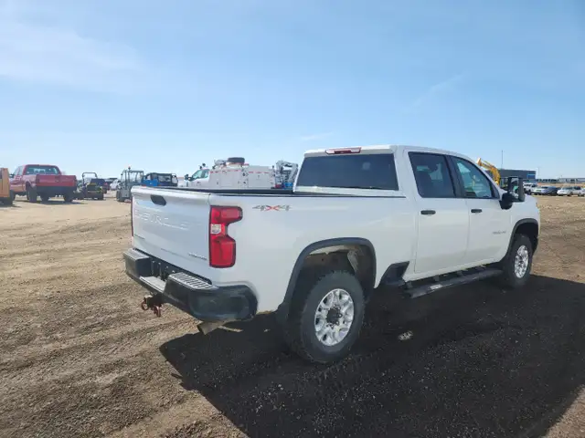 2020 Chevrolet Silverado 2500HD - Photo 3