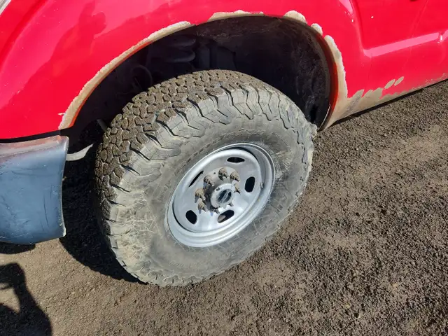 2015 Ford F-350 Super Duty - Photo 29