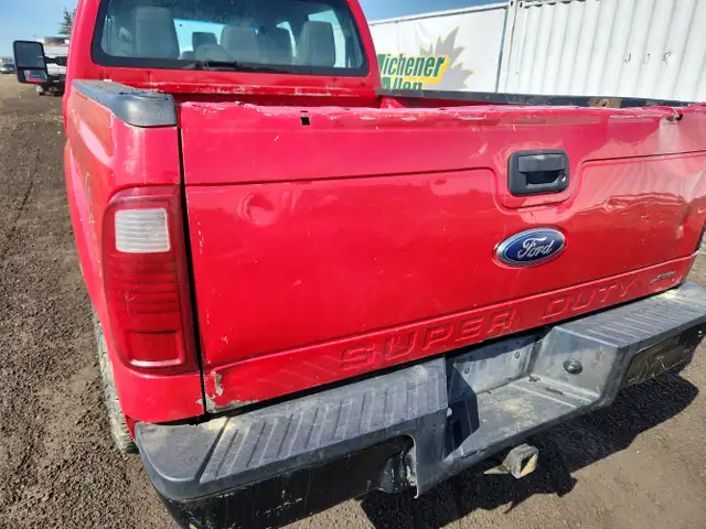 2015 Ford F-350 Super Duty - Photo 41