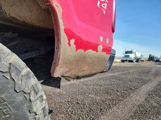 2015 Ford F-350 Super Duty - Photo 43